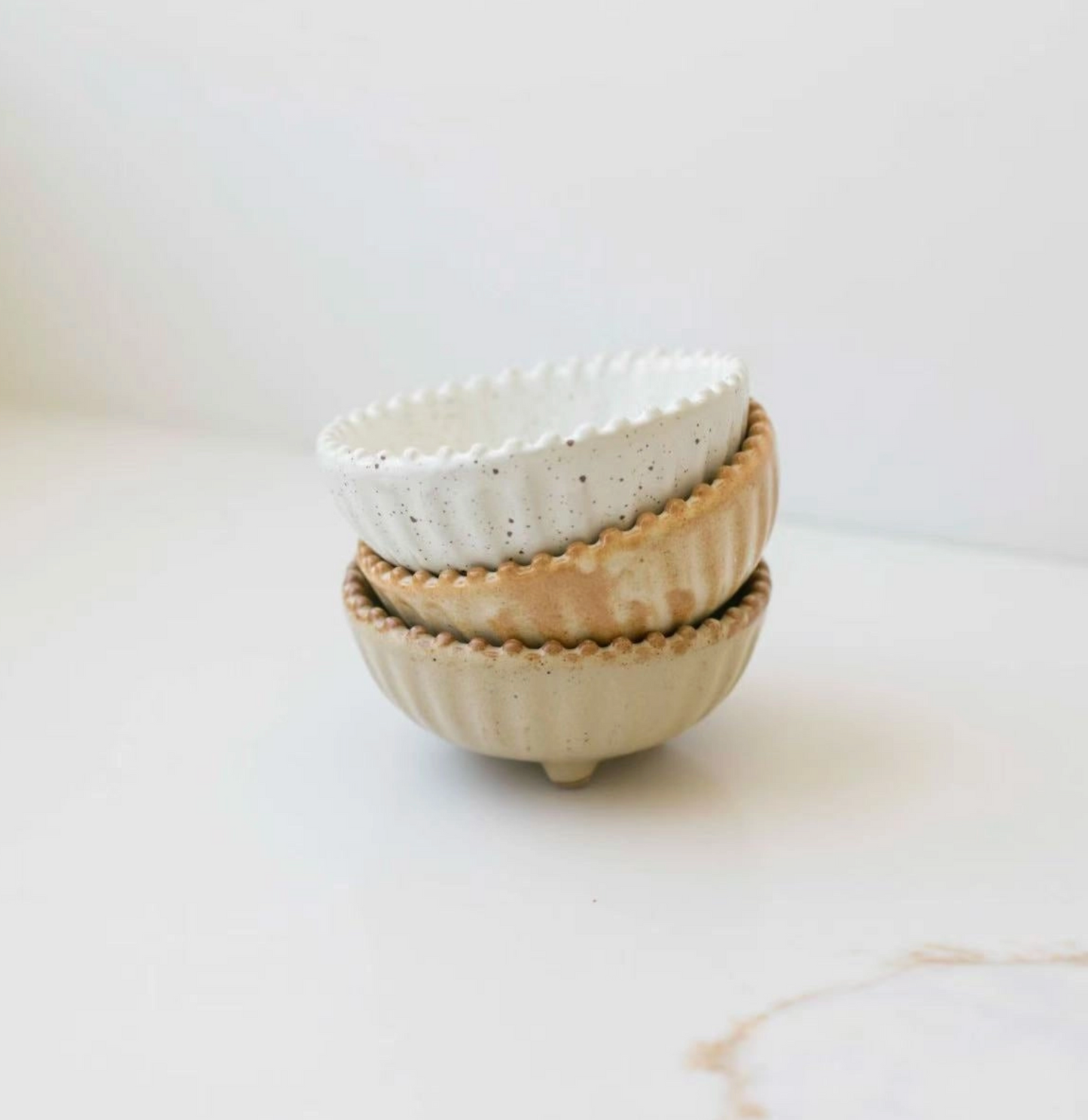Ruffled Edge Ceramic Pinch Bowl