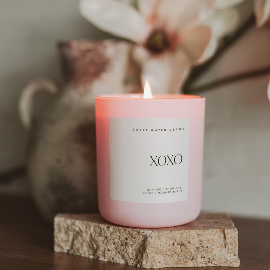 XOXO 15 oz Candle