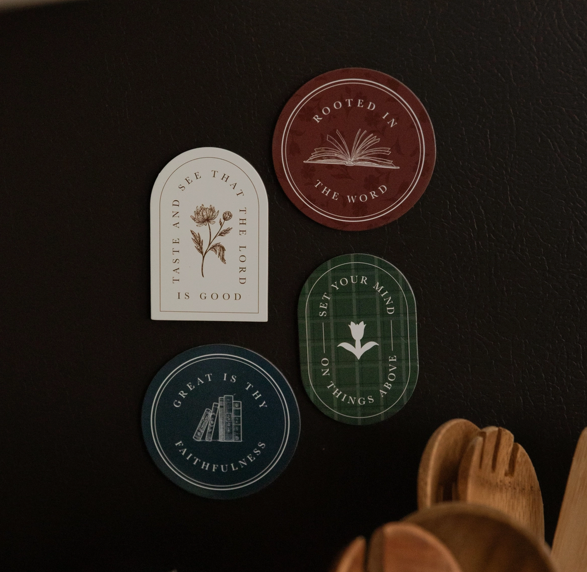 Classic Reminders Magnet Set
